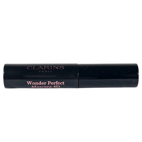 Clarins Makeup Essentials Set 4 SOS, Wonder Perfect, Lip Comfort, Instant Smooth - Picture 8 of 12